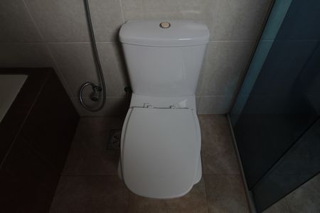 Casa de condomínio à venda com 197m², 3 quartos e 1 vagaBanheiro Social 2