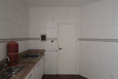 Casa de condomínio à venda com 197m², 3 quartos e 1 vagaCozinha