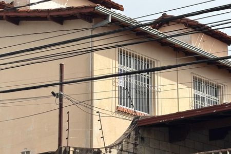 Casa de condomínio à venda com 197m², 3 quartos e 1 vaga Casa de condomínio à venda com 197m², 3 quartos e 1 vagaPlaquinha Instalada