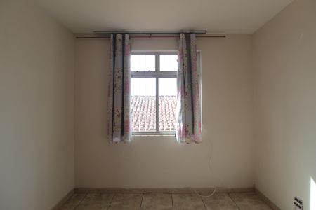 Casa de condomínio à venda com 197m², 3 quartos e 1 vagaQuarto 1