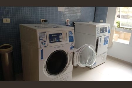 Foto 02 de apartamento à venda com 2 quartos, 66m² em Bela Vista, São Paulo