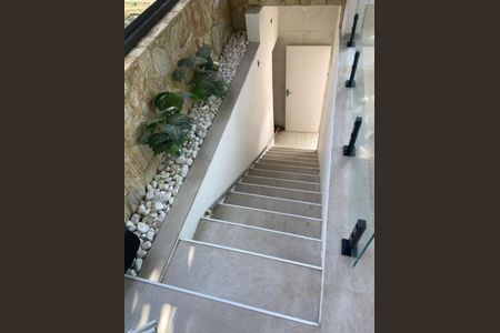 Casa à venda com 2 quartos, 400m² em Jardim Esmeralda (Zona Sul), São Paulo