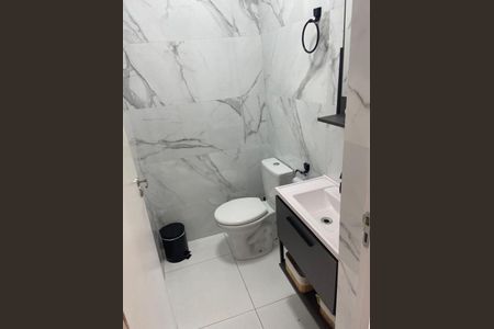 Casa à venda com 2 quartos, 400m² em Jardim Esmeralda (Zona Sul), São Paulo