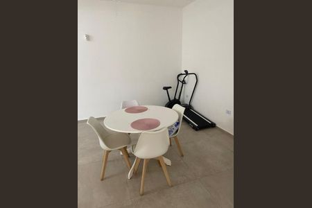 Casa à venda com 2 quartos, 400m² em Jardim Esmeralda (Zona Sul), São Paulo