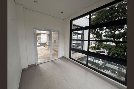 Apartamento para alugar com 34m², 2 quartos e sem vaga Apartamento para alugar com 34m², 2 quartos e sem vagaHall de entrada
