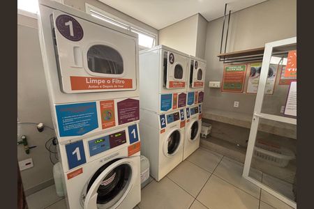 Apartamento para alugar com 34m², 2 quartos e sem vaga Apartamento para alugar com 34m², 2 quartos e sem vagaLavanderia