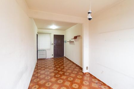 Sala de apartamento para alugar com 2 quartos, 51m² em Conjunto Habitacional Presidente Castelo Branco, Carapicuíba