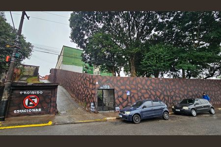 Apartamento para alugar com 51m², 2 quartos e 1 vaga Apartamento para alugar com 51m², 2 quartos e 1 vagaFachada