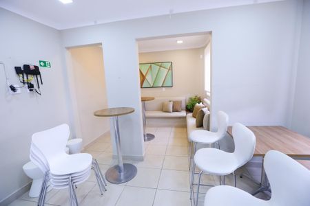 Apartamento à venda com 40m², 2 quartos e sem vaga Apartamento à venda com 40m², 2 quartos e sem vagaSalão de Festas