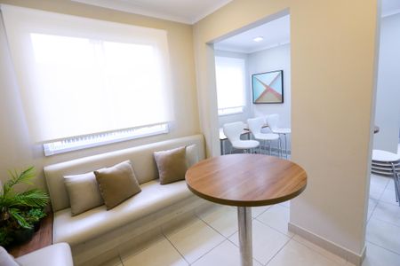 Apartamento à venda com 40m², 2 quartos e sem vaga Apartamento à venda com 40m², 2 quartos e sem vagaSalão de Festas