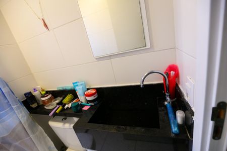 Apartamento à venda com 40m², 2 quartos e sem vaga Apartamento à venda com 40m², 2 quartos e sem vagaBanheiro