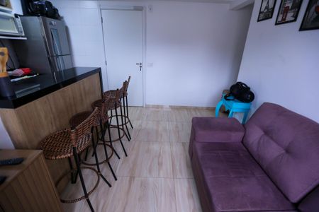 Apartamento à venda com 40m², 2 quartos e sem vaga Apartamento à venda com 40m², 2 quartos e sem vagaSala