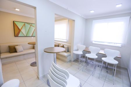 Apartamento à venda com 40m², 2 quartos e sem vaga Apartamento à venda com 40m², 2 quartos e sem vagaSalão de Festas