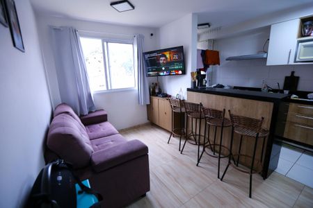 Apartamento à venda com 40m², 2 quartos e sem vaga Apartamento à venda com 40m², 2 quartos e sem vagaSala
