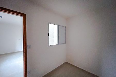 Quarto 1 de apartamento para alugar com 2 quartos, 40m² em Vila Carrão, São Paulo