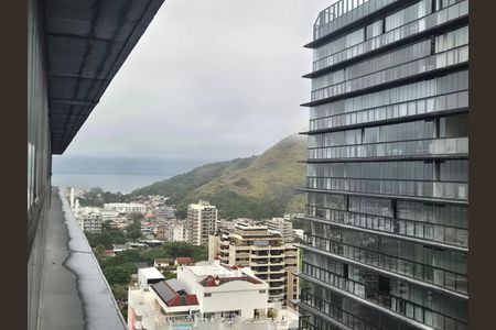 Apartamento à venda com 89m², 2 quartos e 1 vaga Apartamento à venda com 89m², 2 quartos e 1 vagaVista da Cozinha