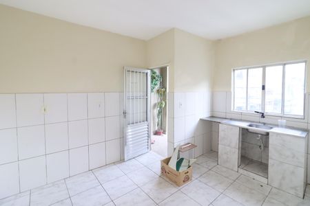 Cozinha de casa para alugar com 1 quarto, 30m² em Conceicao, Osasco