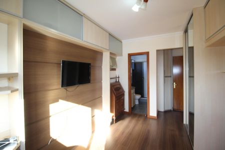 Apartamento à venda com 86m², 3 quartos e 2 vagasSuíte 1