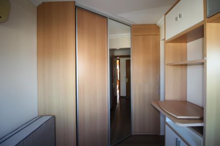 Apartamento à venda com 86m², 3 quartos e 2 vagasQuarto 3