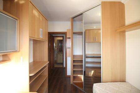 Apartamento à venda com 86m², 3 quartos e 2 vagasQuarto 2