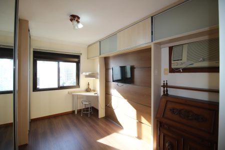 Apartamento à venda com 86m², 3 quartos e 2 vagasSuíte 1