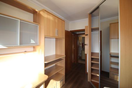 Apartamento à venda com 86m², 3 quartos e 2 vagasQuarto 2