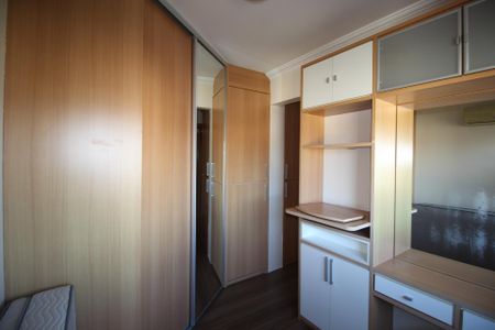 Apartamento à venda com 86m², 3 quartos e 2 vagasQuarto 3