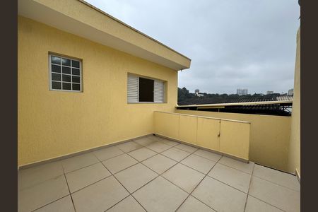 Casa à venda com 214m², 3 quartos e 2 vagas Casa à venda com 214m², 3 quartos e 2 vagasVaranda 2 - Fundos