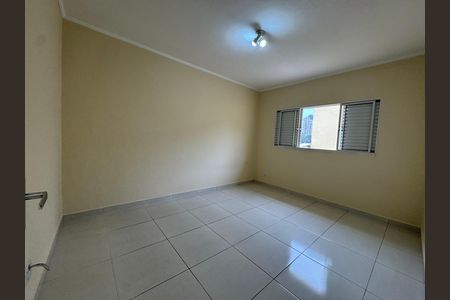 Casa à venda com 214m², 3 quartos e 2 vagas Casa à venda com 214m², 3 quartos e 2 vagasQuarto 1