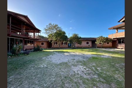 Apartamento para alugar com 36m², 2 quartos e 1 vaga Apartamento para alugar com 36m², 2 quartos e 1 vagaFachada