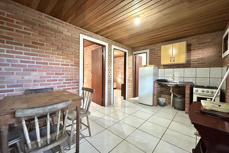 Sala de apartamento para alugar com 2 quartos, 36m² em São João do Rio Vermelho, Florianópolis
