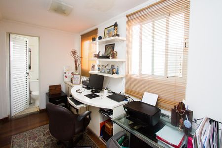 Apartamento à venda com 344m², 4 quartos e 4 vagas