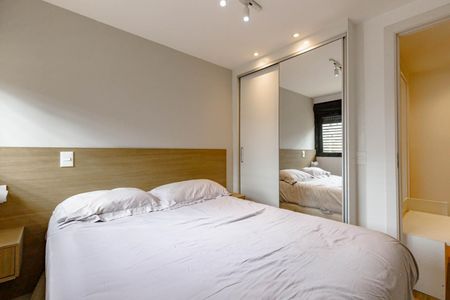 Foto 11 de casa de condomínio à venda com 2 quartos, 138m² em Real Parque, São Paulo