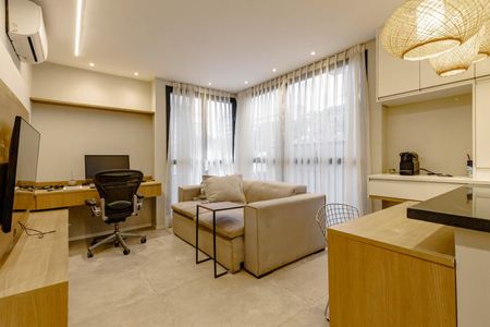 Foto 07 de casa de condomínio à venda com 2 quartos, 138m² em Real Parque, São Paulo