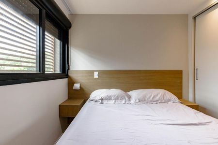 Foto 12 de casa de condomínio à venda com 2 quartos, 138m² em Real Parque, São Paulo