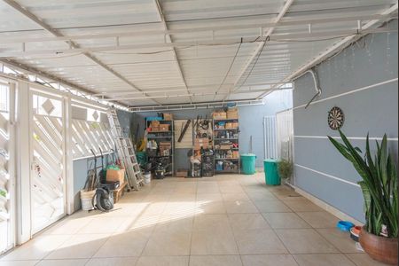 Casa à venda com 125m², 2 quartos e 2 vagas Casa à venda com 125m², 2 quartos e 2 vagasGaragem