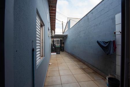Casa à venda com 125m², 2 quartos e 2 vagas Casa à venda com 125m², 2 quartos e 2 vagasQuintal
