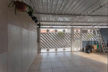 Casa à venda com 125m², 2 quartos e 2 vagas Casa à venda com 125m², 2 quartos e 2 vagasGaragem
