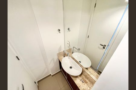Apartamento à venda com 87m², 2 quartos e 2 vagas Apartamento à venda com 87m², 2 quartos e 2 vagasLavabo