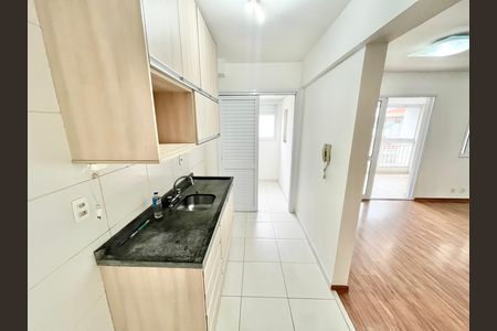 Apartamento à venda com 87m², 2 quartos e 2 vagas Apartamento à venda com 87m², 2 quartos e 2 vagasCozinha e Área de Serviço
