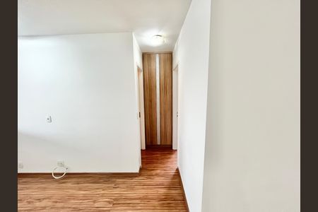 Apartamento à venda com 87m², 2 quartos e 2 vagas Apartamento à venda com 87m², 2 quartos e 2 vagasCorredor