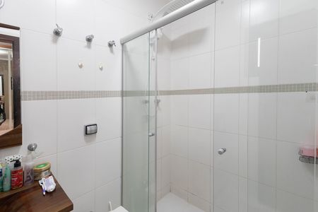 Casa de condomínio para alugar com 120m², 3 quartos e 2 vagasBanheiro da Suíte