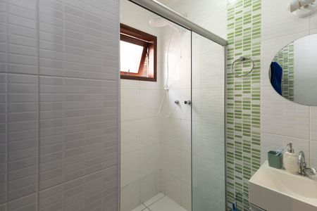 Casa de condomínio para alugar com 120m², 3 quartos e 2 vagasBanheiro 2