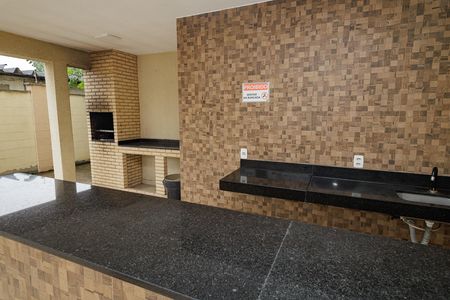 Apartamento à venda com 43m², 2 quartos e 1 vaga Apartamento à venda com 43m², 2 quartos e 1 vagaÁrea comum - Churrasqueira