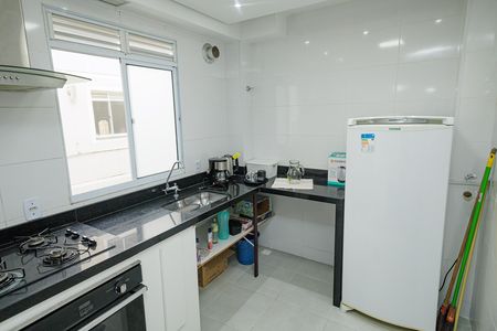 Apartamento à venda com 43m², 2 quartos e 1 vaga Apartamento à venda com 43m², 2 quartos e 1 vagaCozinha