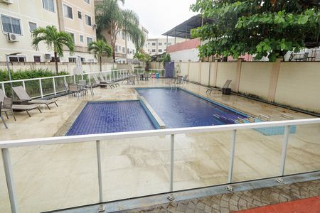 Apartamento à venda com 43m², 2 quartos e 1 vaga Apartamento à venda com 43m², 2 quartos e 1 vagaÁrea comum - Piscina