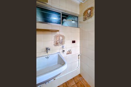 Apartamento à venda com 76m², 2 quartos e 1 vaga Apartamento à venda com 76m², 2 quartos e 1 vagaÁrea de Serviço
