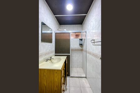 Apartamento à venda com 76m², 2 quartos e 1 vaga Apartamento à venda com 76m², 2 quartos e 1 vagaBanheiro