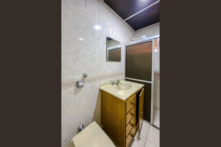 Apartamento à venda com 76m², 2 quartos e 1 vaga Apartamento à venda com 76m², 2 quartos e 1 vagaBanheiro