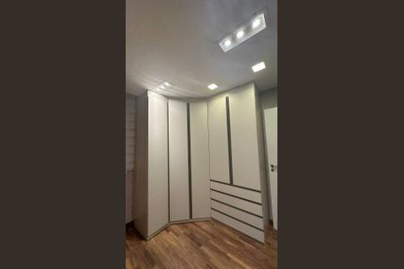 Apartamento à venda com 90m², 2 quartos e 2 vagas Apartamento à venda com 90m², 2 quartos e 2 vagasQuarto